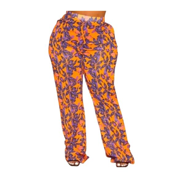 Pretty Little Thing NWT Plus Orange Print Beach Flares Pants Size 26 /3X - Picture 2 of 4